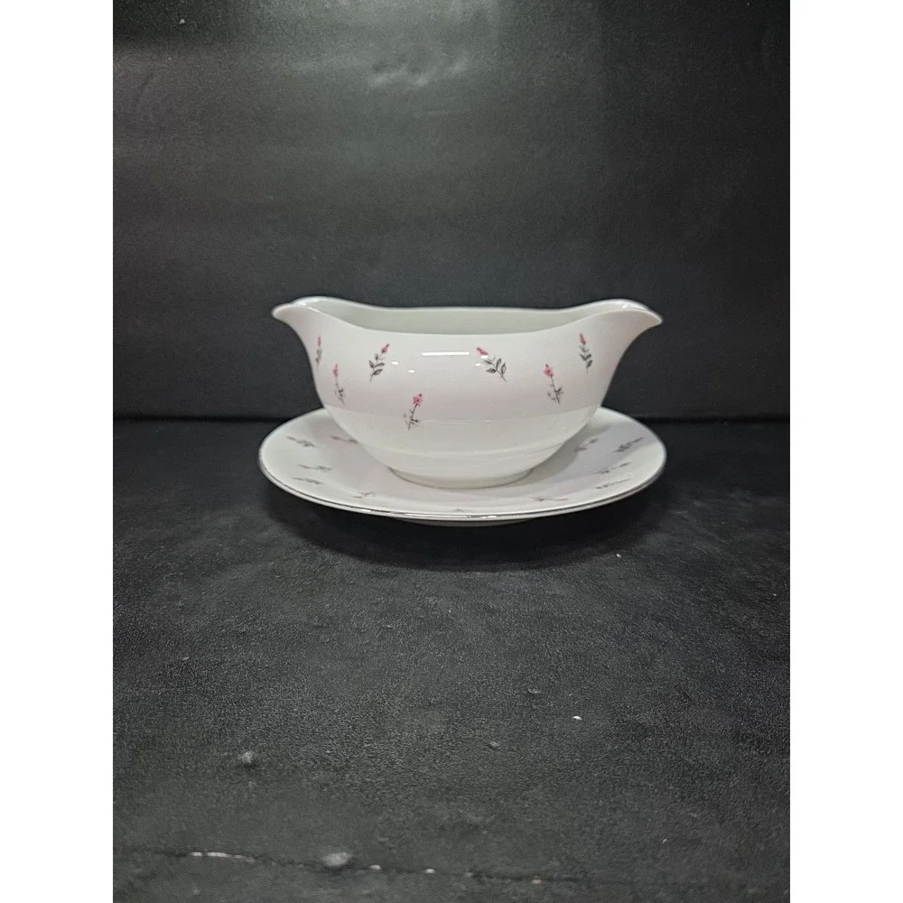 Mistake Japan Floral Double sided Gravy Boat with Underplate Vintage‎
